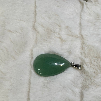 100% Real Aventurine Grade AA Genuine Natural Teardrop  Healing GemStone Pendant.