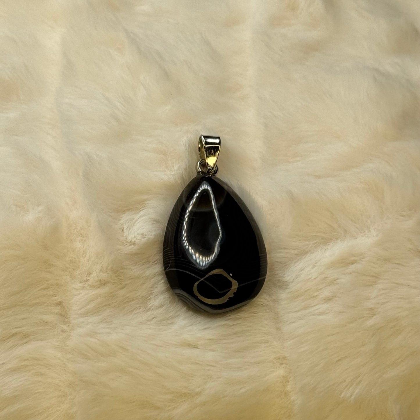 100% Real Black Striped Agate Grade AA Genuine Natural Teardrop  Healing Gem Stone Pendant.